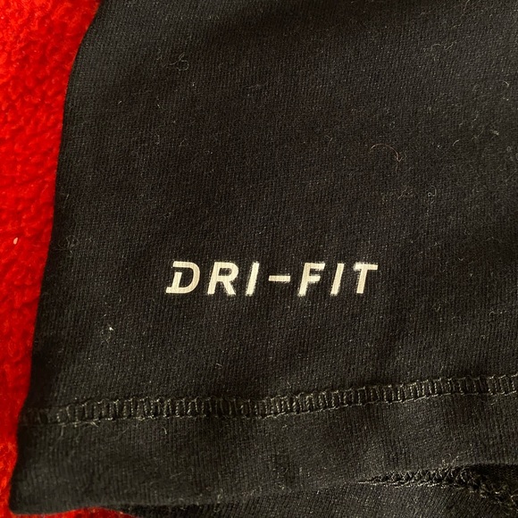 WITH TAGS** AUTHENTIC NIKE Team Canada Hockey Short-Sleeve Hoodie Adult S - Picture 5 of 6